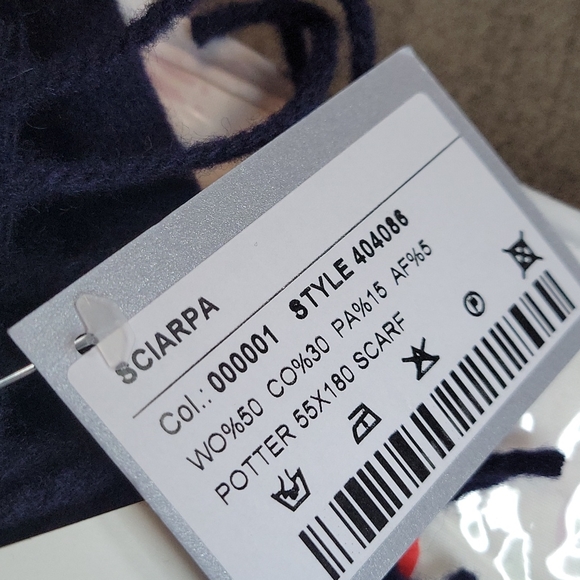 🌿2 for $20. Scarf - Picture 3 of 4